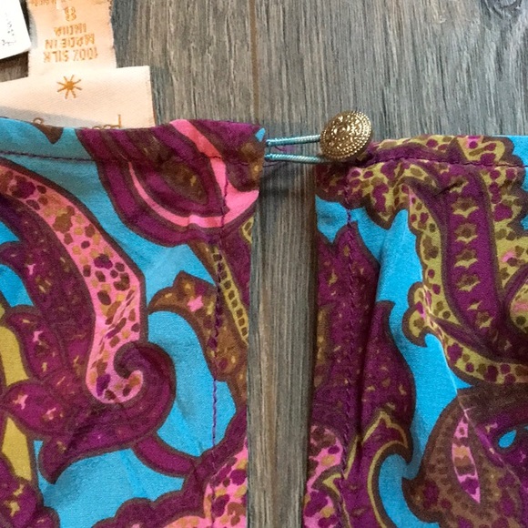 **NWT**Plenty Silk paisley tank💕💜 - Picture 3 of 8